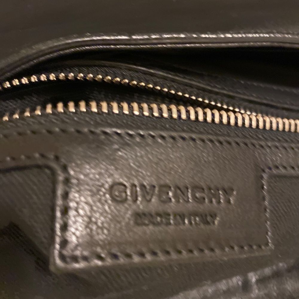 Givenchy Obsidian Lambskin Bag - 17x12x5 black lambskin , Nordstrom , EUC - Picture 5 of 6